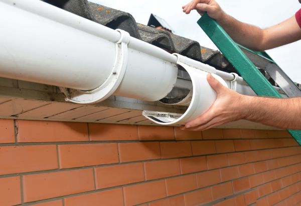 Cost of Gutter Maintenance in Sevierville